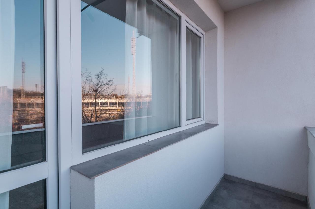 Industrial 2-bdr Flat By The National Stadium *